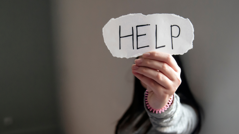 Trudność w proszeniu o pomoc – dlaczego to takie trudne?